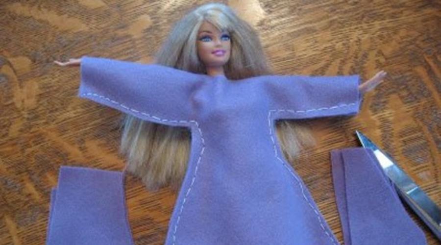 Coaseți o rochie pufoasă pentru Barbie cu propriile mâini.  Cusem rochii pentru o păpușă