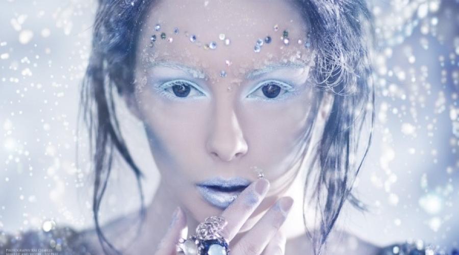 Obrázek make-upu sněhové královny.  Jak ztělesnit obraz Sněhové královny na focení?  Líčení ve stylu 