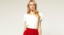 What to wear with a red skirt or the best tips for creating a personal style